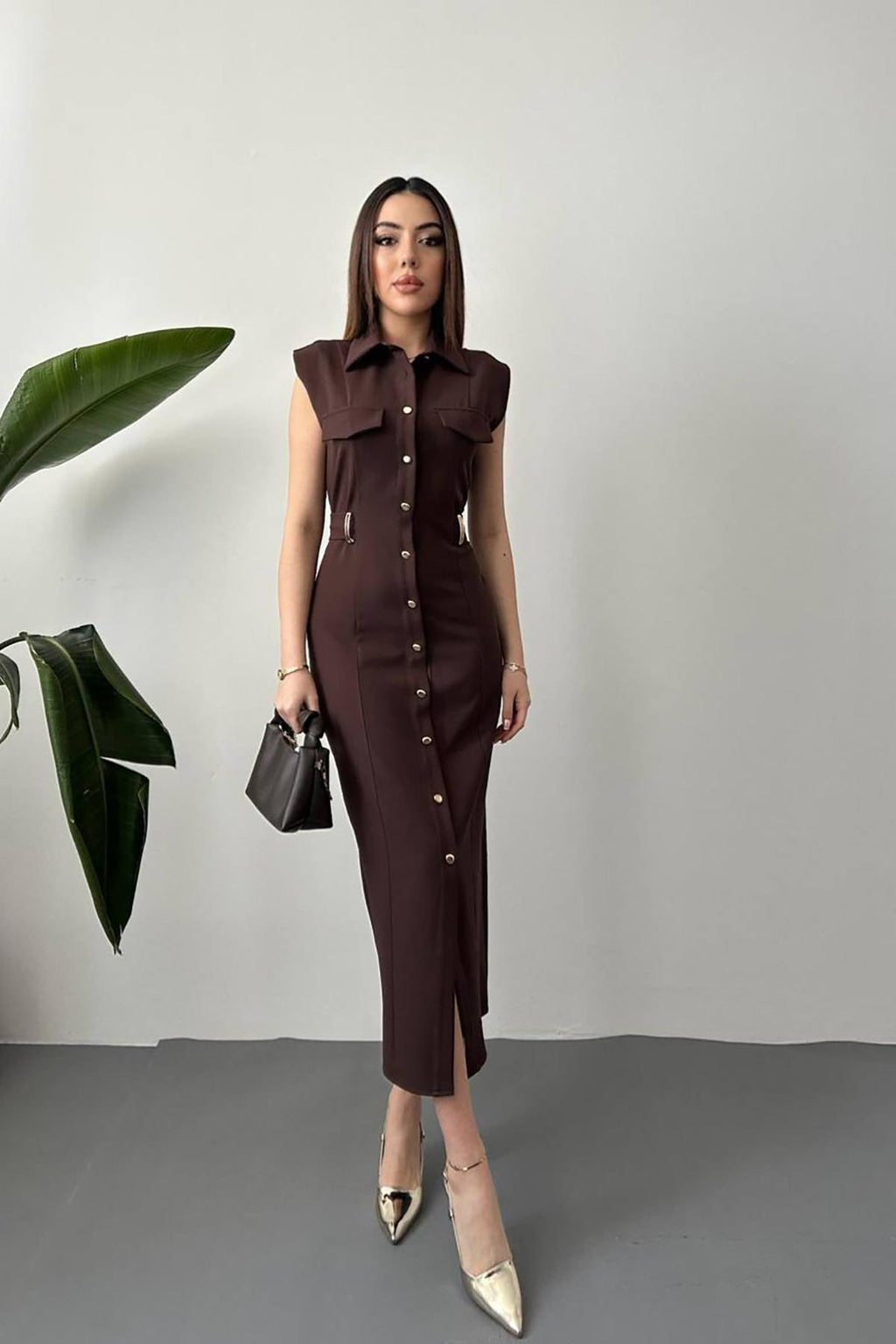 Elegant Brown Sheath Dress With Notched Neck