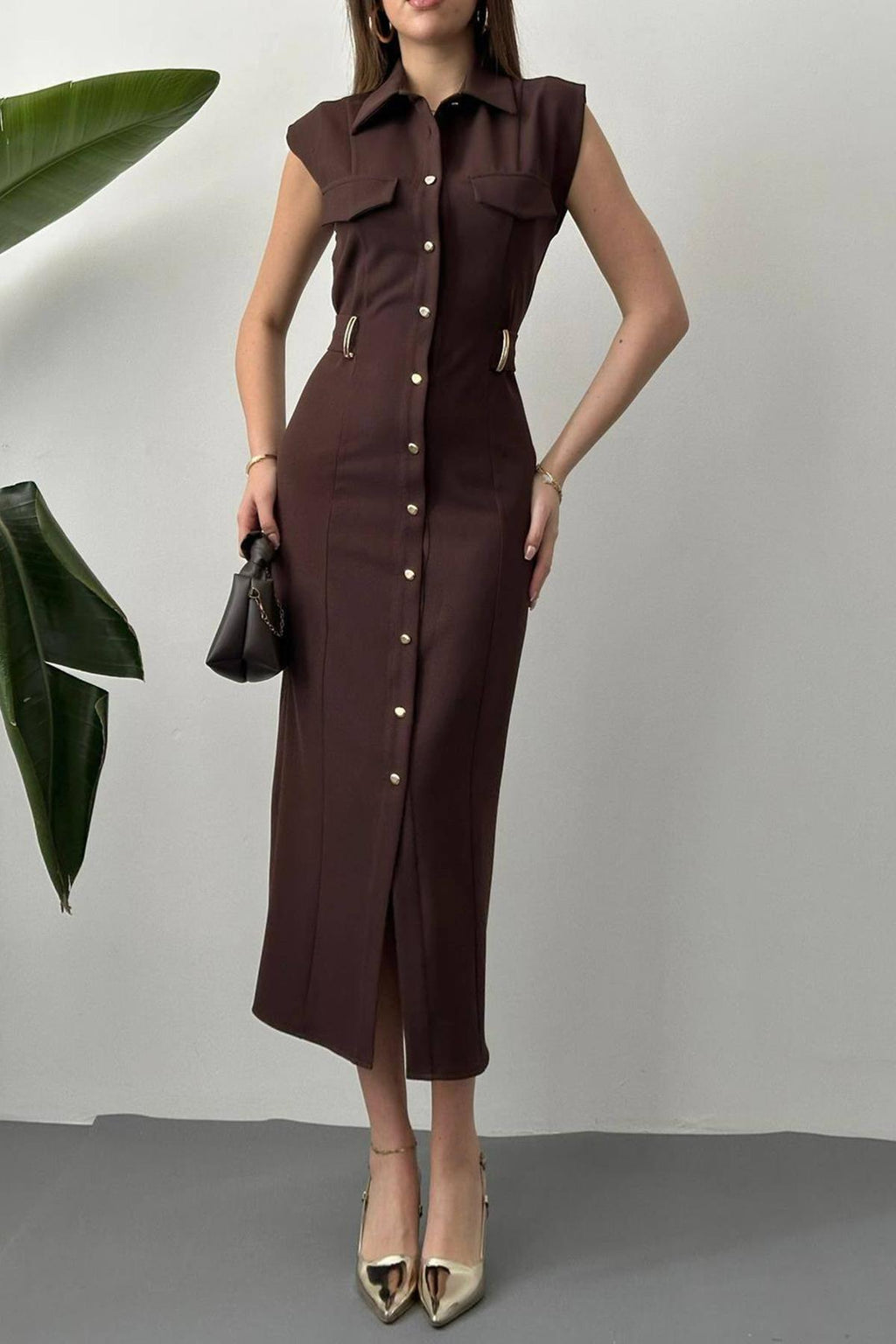 Elegant Brown Sheath Dress With Notched Neck