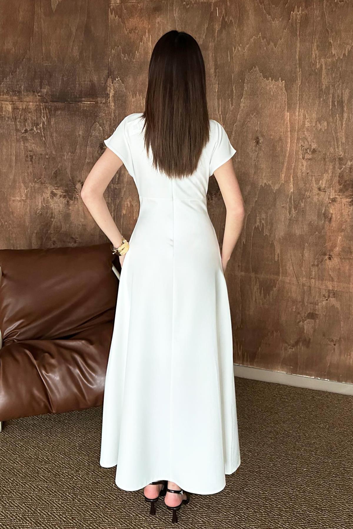 Elegant White Dress With Cap Sleeves